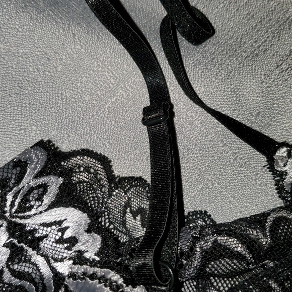 Lace Bralette Cheeky Panty Set Black White  XXL up to 44 inch bust - Picture 5 of 10